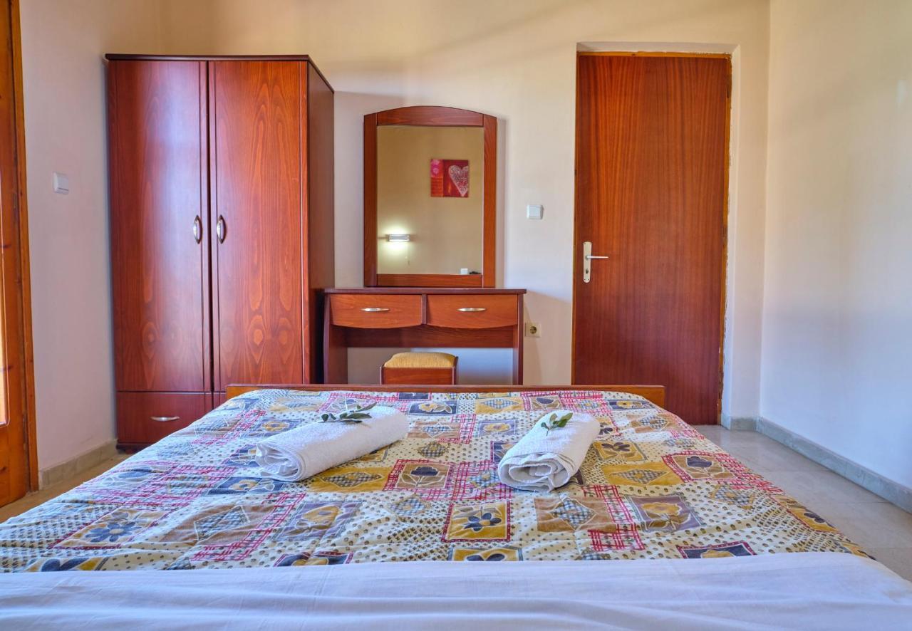 Theodora Apartments Agios Stefanos Corfu Агиос Стефанос Экстерьер фото