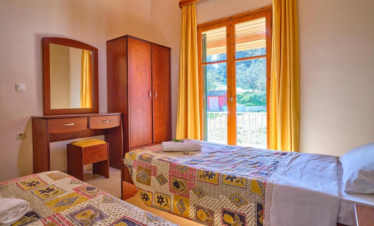 Theodora Apartments Agios Stefanos Corfu Агиос Стефанос Экстерьер фото